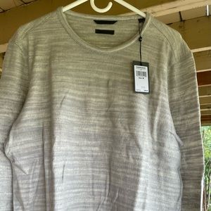 Men’s crew neck sweater/shirt - M